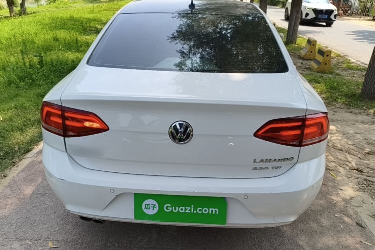 Used Volkswagen Lamando 2015 330TSI DSG Comfort Edition Rear