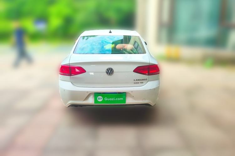 Used Volkswagen Lamando 2015 230TSI DSG Fashion Edition Rear