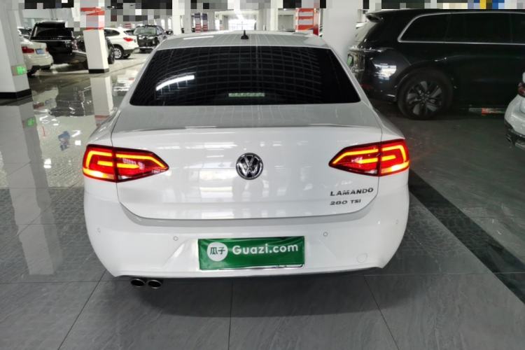 Used Volkswagen Lamando 2015 280TSI DSG Comfort Edition Rear