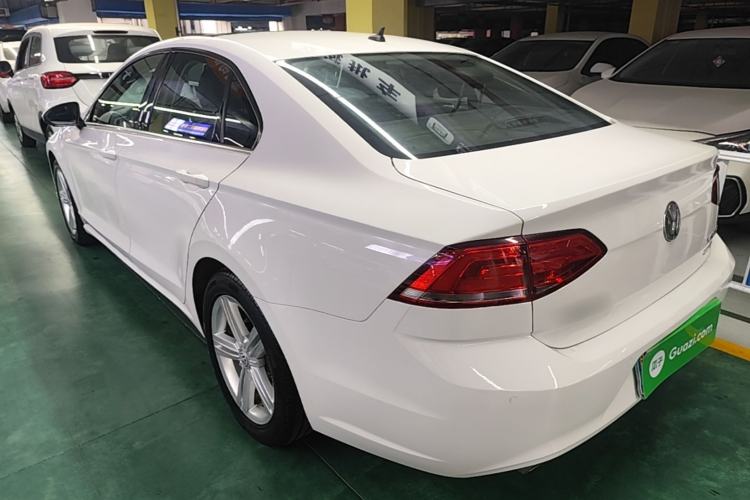 Used Volkswagen Lamando 2015 330TSI DSG Comfort Edition Rear Left 45 Deg