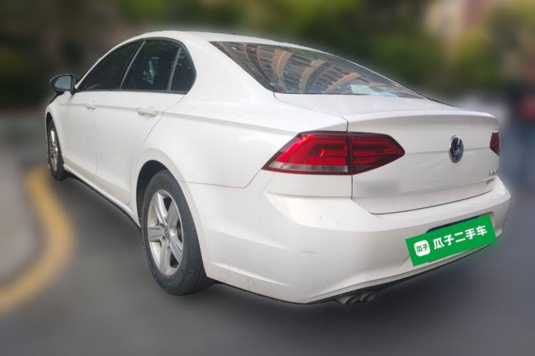 Used Volkswagen Lamando 2015 230TSI DSG Fashion Edition Rear Left 45 Deg