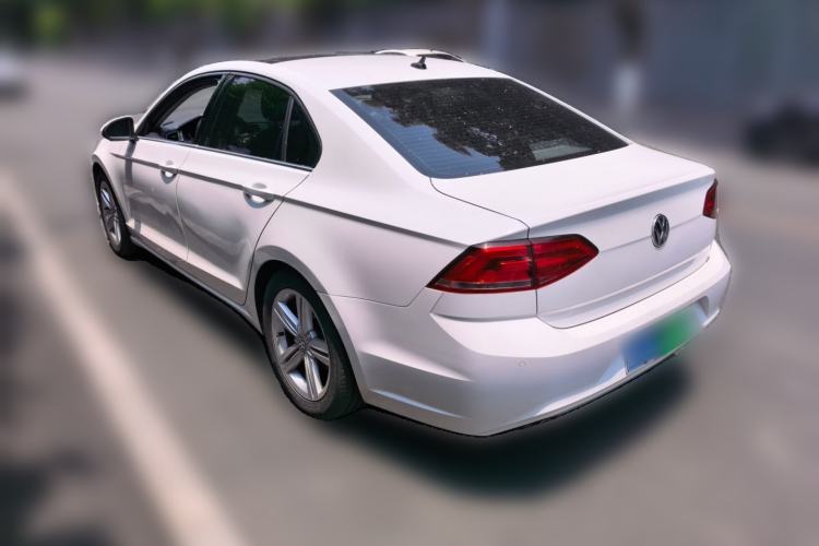 Used Volkswagen Lamando 2015 280TSI DSG Comfort Edition Rear Left 45 Deg