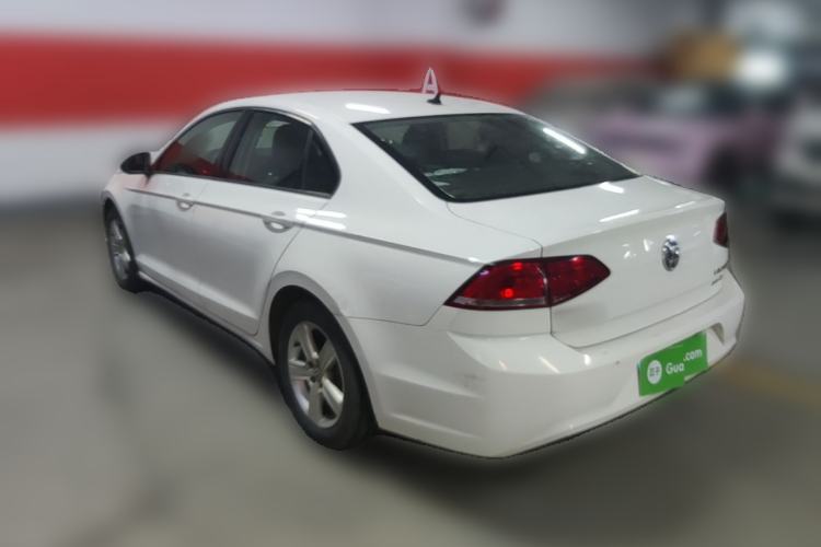 Used Volkswagen Lamando 2015 230TSI DSG Fashion Edition Rear Left 45 Deg
