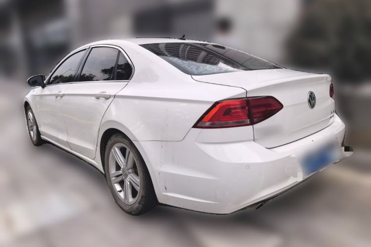 Used Volkswagen Lamando 2015 280TSI Manual Comfort Edition Rear Left 45 Deg