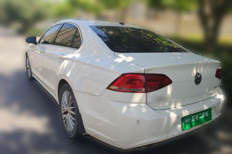 Used Volkswagen Lamando 2015 330TSI DSG Luxury Edition Rear Left 45 Deg