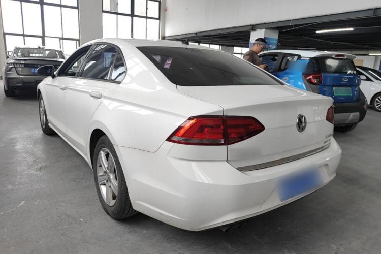 Used Volkswagen Lamando 2015 230TSI DSG Fashion Edition Rear Left 45 Deg