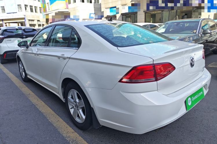 Used Volkswagen Lamando 2015 230TSI DSG Fashion Edition Rear Left 45 Deg