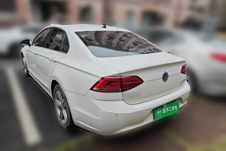 Used Volkswagen Lamando 2015 330TSI DSG Comfort Edition Rear Left 45 Deg