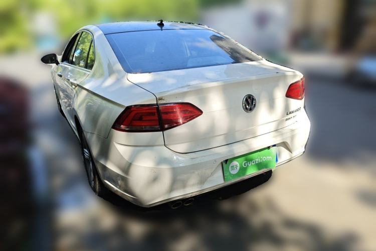 Used Volkswagen Lamando  Rear Left 45 Deg