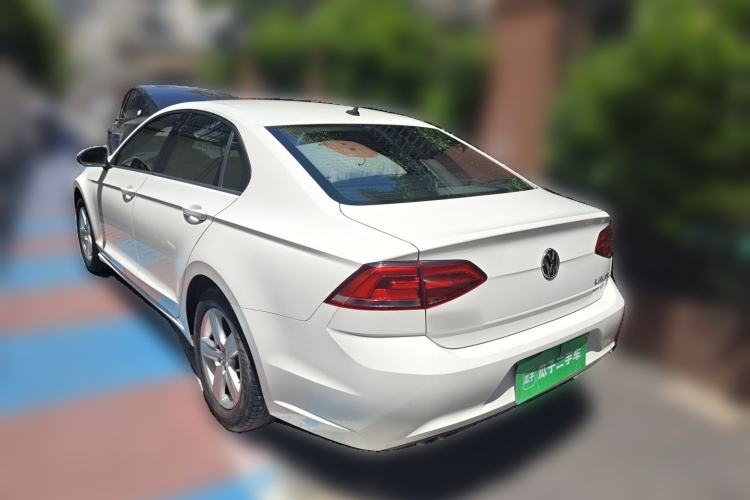 Used Volkswagen Lamando 2015 230TSI DSG Fashion Edition Rear Left 45 Deg