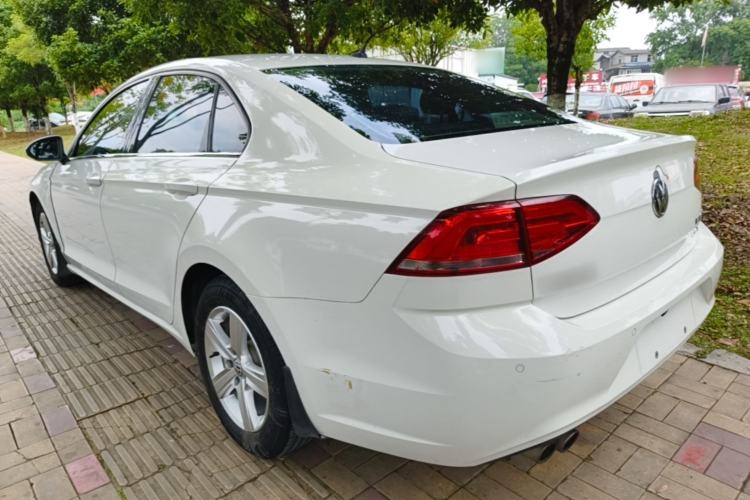 Used Volkswagen Lamando 2015 230TSI DSG Fashion Edition Rear Left 45 Deg