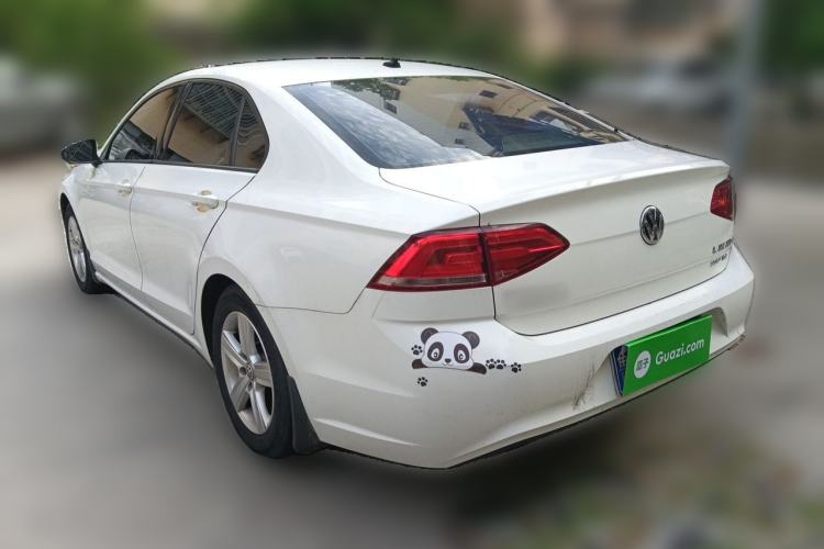 Used Volkswagen Lamando 2015 230TSI DSG Fashion Edition Rear Left 45 Deg