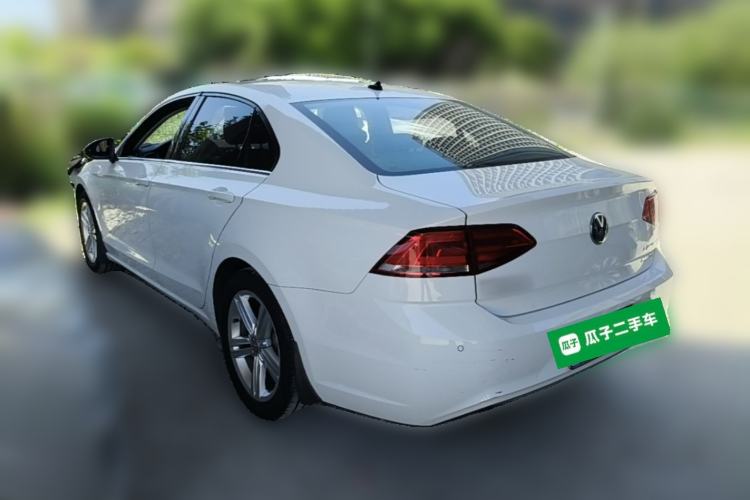 Used Volkswagen Lamando 2015 280TSI DSG Comfort Edition Rear Left 45 Deg