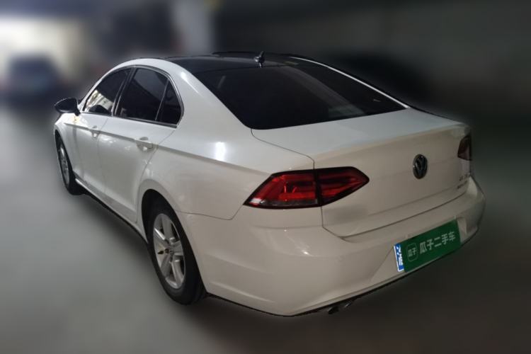 Used Volkswagen Lamando 2015 230TSI DSG Fashion Edition Rear Left 45 Deg