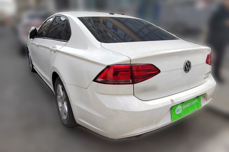 Used Volkswagen Lamando 2015 230TSI Manual Trend Edition Rear Left 45 Deg