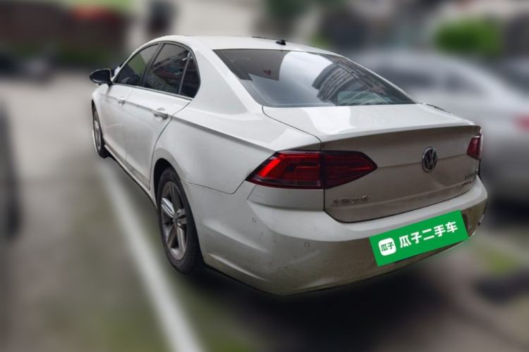 Used Volkswagen Lamando 2015 280TSI DSG Comfort Edition Rear Left 45 Deg
