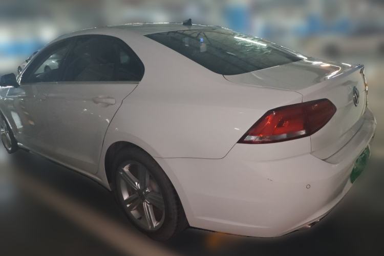 Used Volkswagen Lamando 2015 280TSI DSG Comfort Edition Rear Left 45 Deg