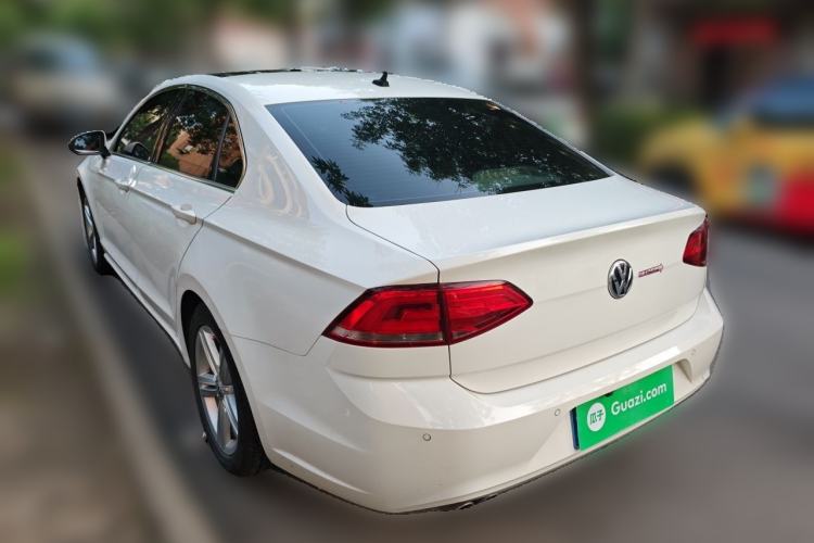 Used Volkswagen Lamando 2015 280TSI DSG Comfort Edition Rear Left 45 Deg