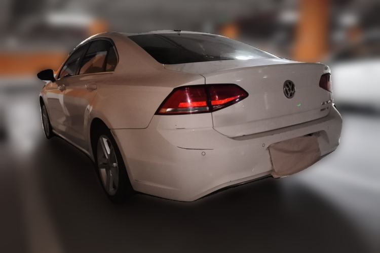 Used Volkswagen Lamando 2015 280TSI DSG Comfort Edition Rear Left 45 Deg