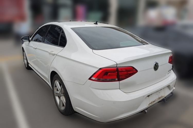 Used Volkswagen Lamando 2015 280TSI DSG Comfort Edition Rear Left 45 Deg