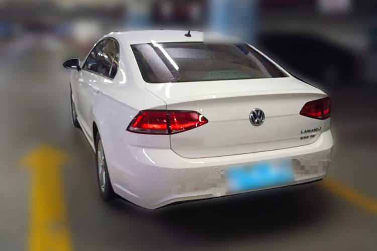 Used Volkswagen Lamando 2015 230TSI DSG Fashion Edition Rear Left 45 Deg