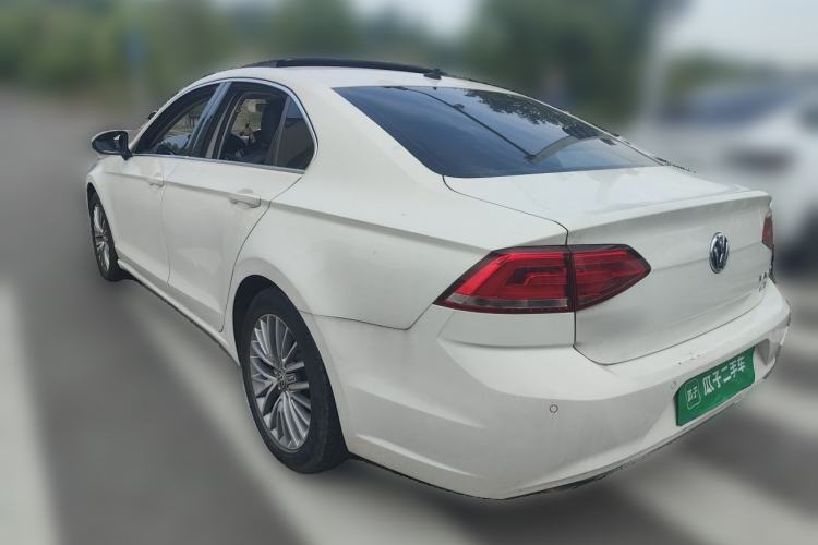 Used Volkswagen Lamando 2015 280TSI DSG Luxury Edition Rear Left 45 Deg
