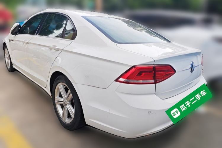 Used Volkswagen Lamando 2015 280TSI DSG Comfort Edition Rear Left 45 Deg