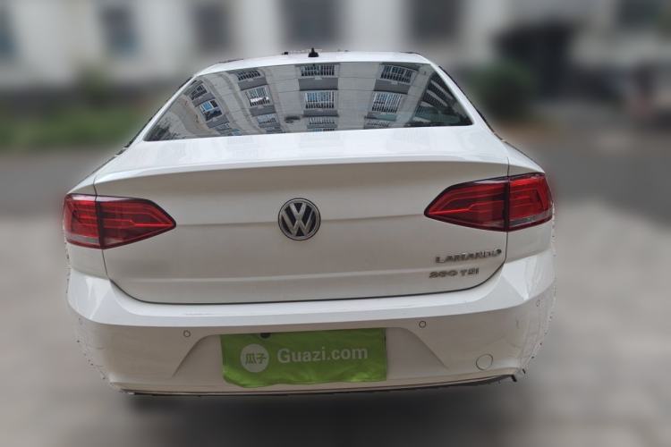 Used Volkswagen Lamando 2015 280TSI DSG Luxury Edition Rear
