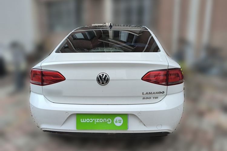 Used Volkswagen Lamando 2015 230TSI DSG Fashion Edition Rear