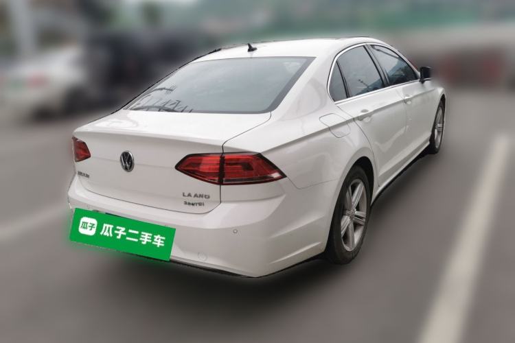 Used Volkswagen Lamando 2015 280TSI DSG Comfort Edition Rear Right 45 Deg