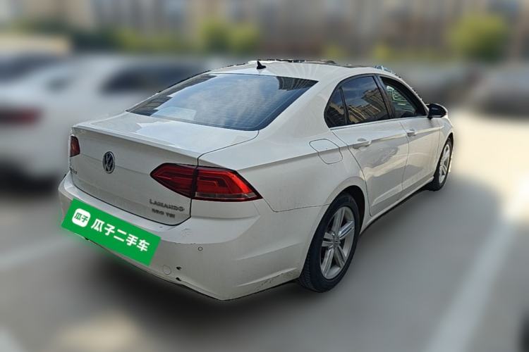 Used Volkswagen Lamando 2015 280TSI DSG Comfort Edition Rear Right 45 Deg