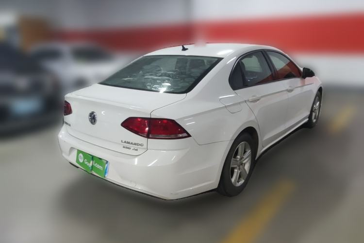 Used Volkswagen Lamando 2015 230TSI DSG Fashion Edition Rear Right 45 Deg