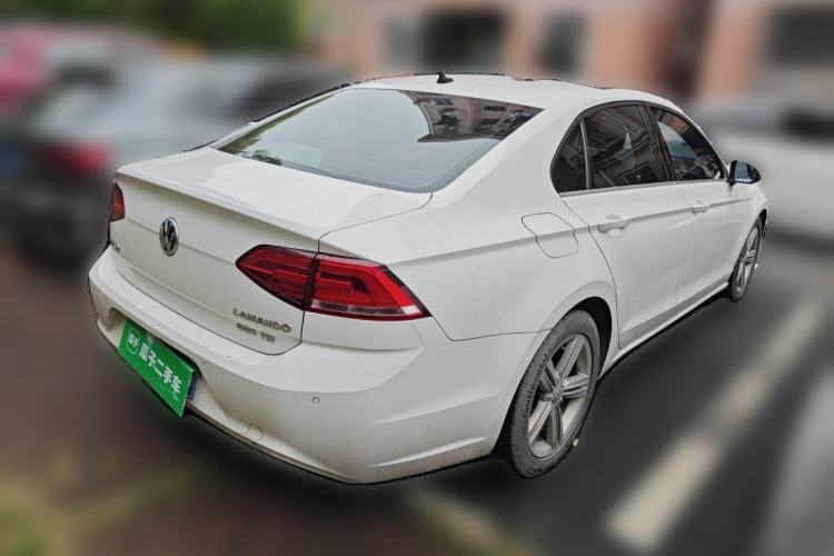 Used Volkswagen Lamando 2015 330TSI DSG Comfort Edition Rear Right 45 Deg