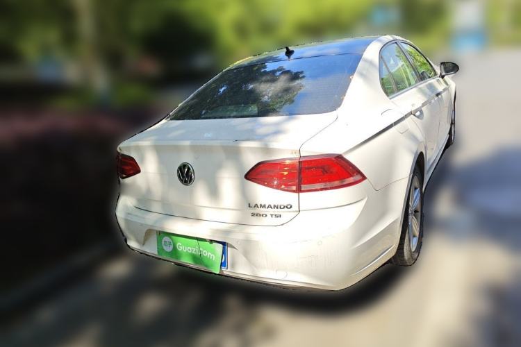 Used Volkswagen Lamando  Rear Right 45 Deg