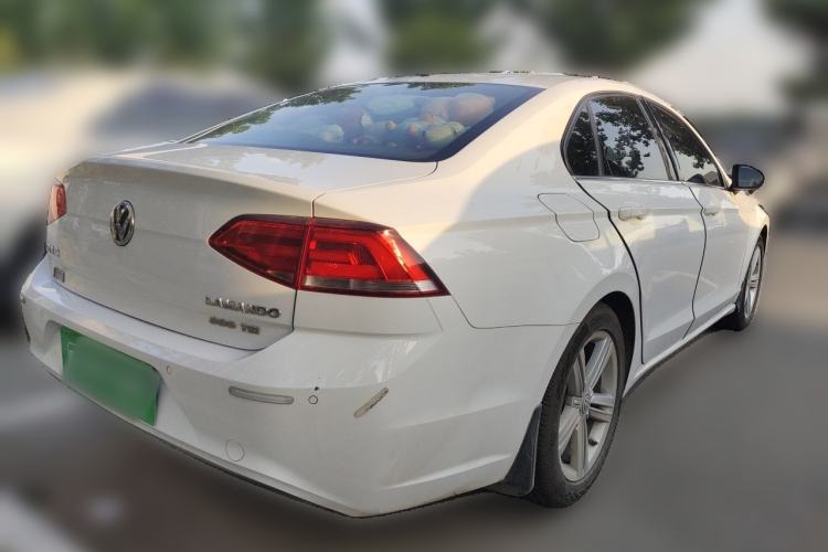 Used Volkswagen Lamando 2015 330TSI DSG Comfort Edition Rear Right 45 Deg