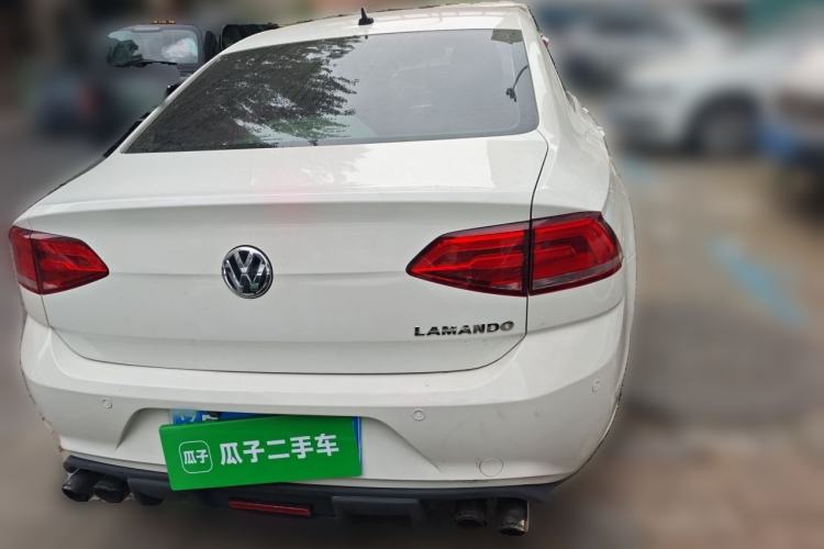 Used Volkswagen Lamando 2015 230TSI Manual Trend Edition Rear