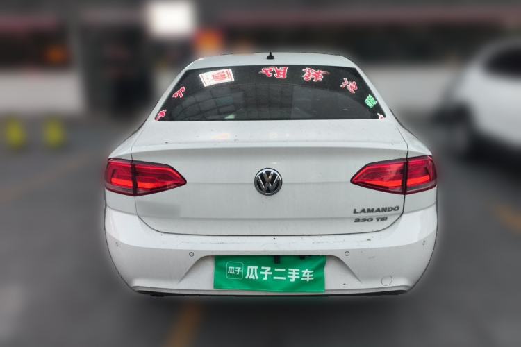 Used Volkswagen Lamando 2015 230TSI DSG Fashion Edition Rear