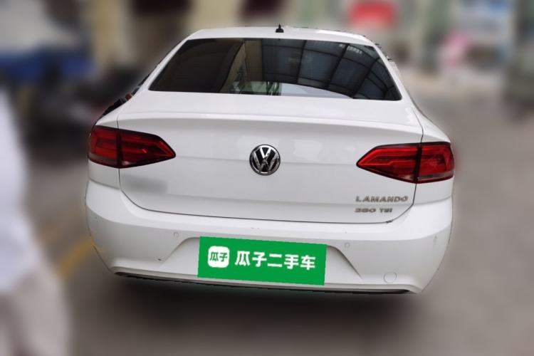 Used Volkswagen Lamando 2015 280TSI DSG Comfort Edition Rear