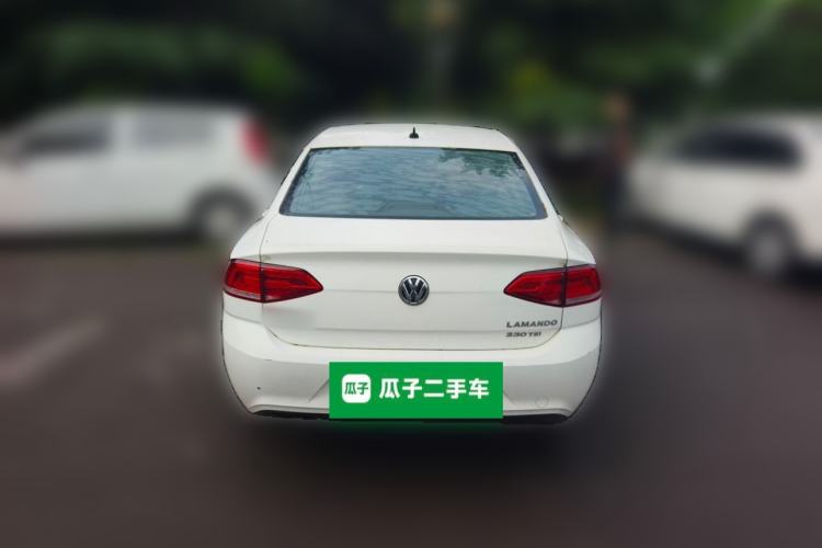 Used Volkswagen Lamando 2015 230TSI DSG Fashion Edition Rear