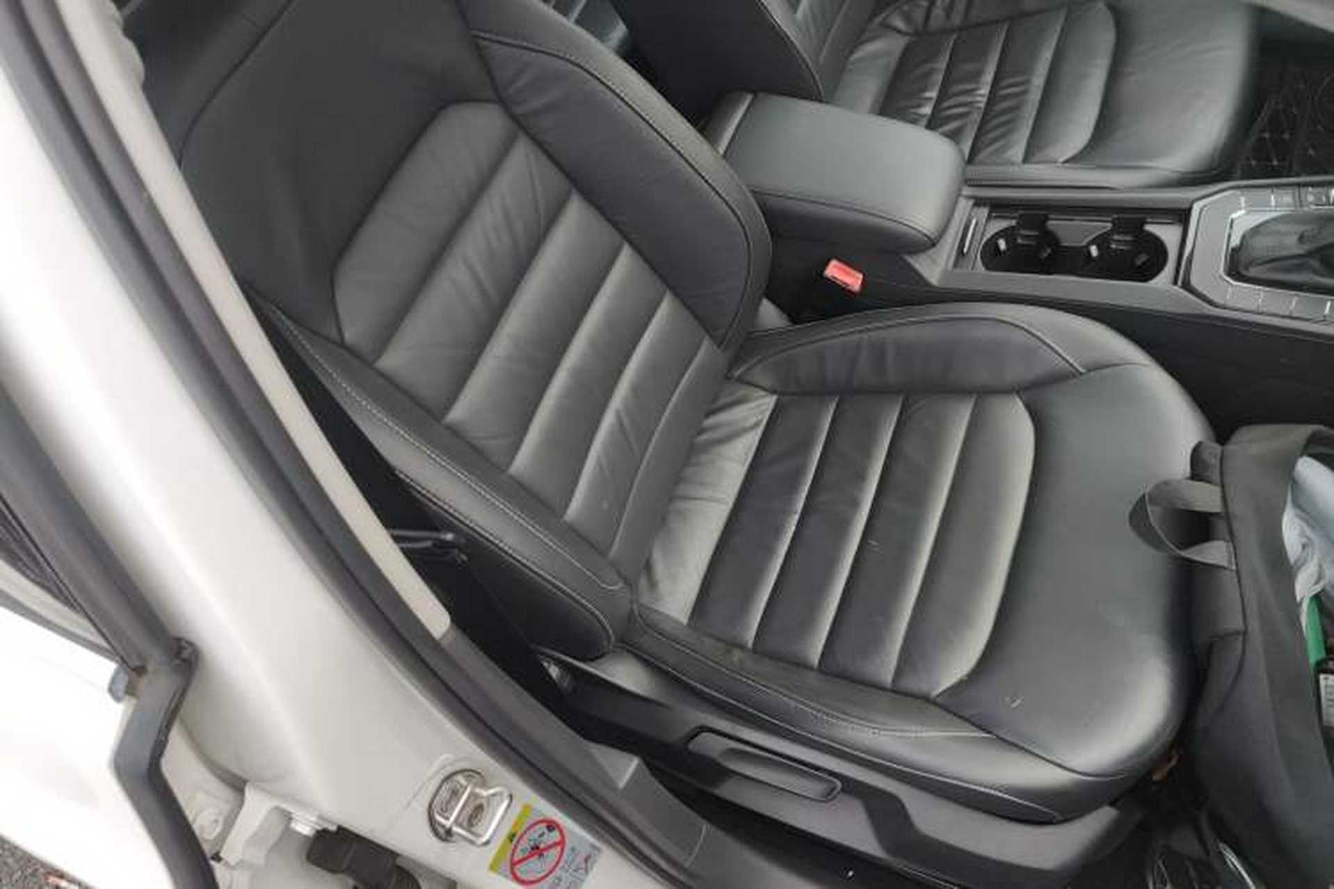 Used Volkswagen Lamando 2015 330TSI DSG Comfort Edition Right Front Seat