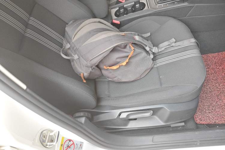 Used Volkswagen Lamando 2015 230TSI DSG Fashion Edition Right Front Seat