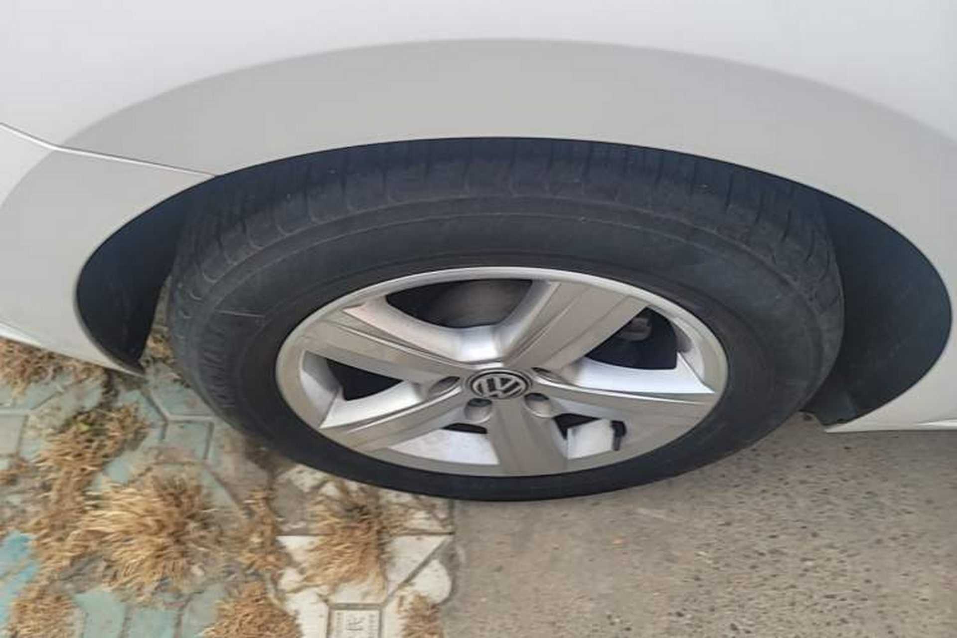 Used Volkswagen Lamando 2015 230TSI Manual Trend Edition Right Rear Wheel Hub
