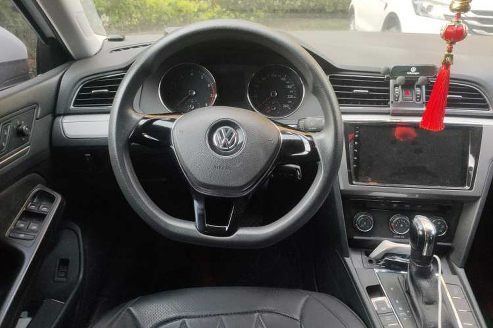 Used Volkswagen Lamando 2015 230TSI DSG Fashion Edition Steering Wheel
