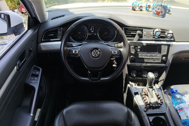 Used Volkswagen Lamando 2015 280TSI DSG Comfort Edition Steering Wheel