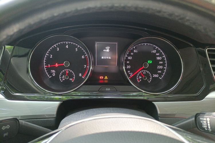 Used Volkswagen Lamando 2015 280TSI DSG Luxury Edition Steering Wheel
