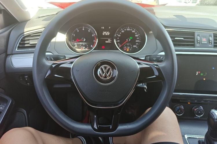 Used Volkswagen Lamando 2015 230TSI DSG Fashion Edition Steering Wheel