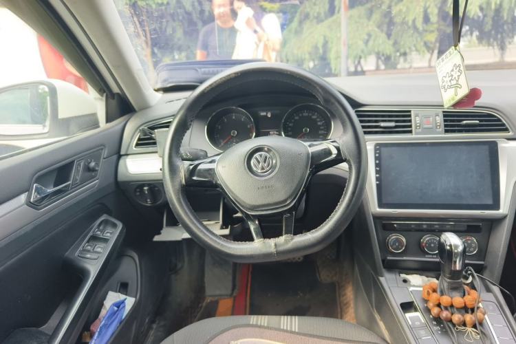 Used Volkswagen Lamando 2015 230TSI DSG Fashion Edition Steering Wheel