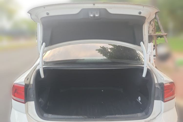 Used Volkswagen Lamando 2015 230TSI DSG Fashion Edition Trunk