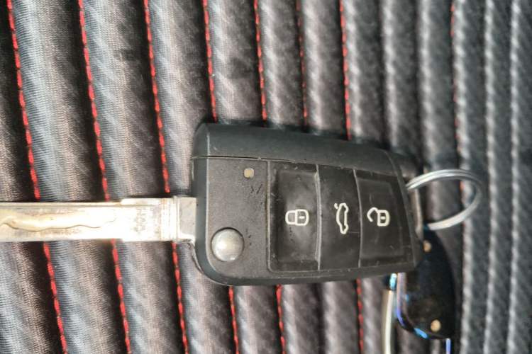 Used Volkswagen Lamando 2015 280TSI DSG Comfort Edition Vehicle Key