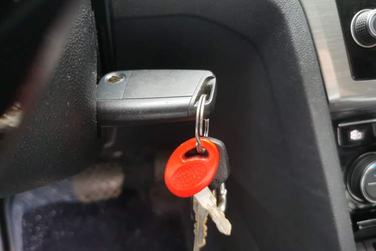 Used Volkswagen Lamando 2015 280TSI DSG Comfort Edition Vehicle Key